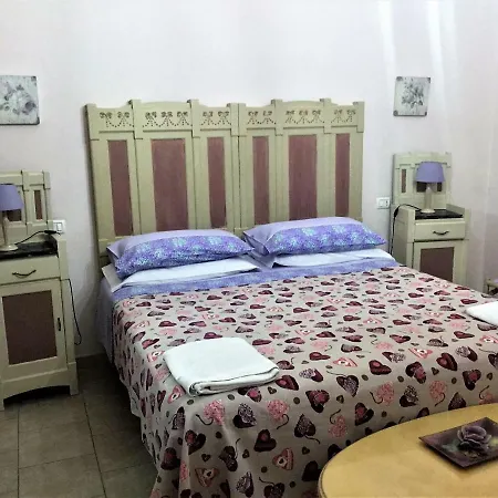 I Girasoli Di Migliarino Guest house